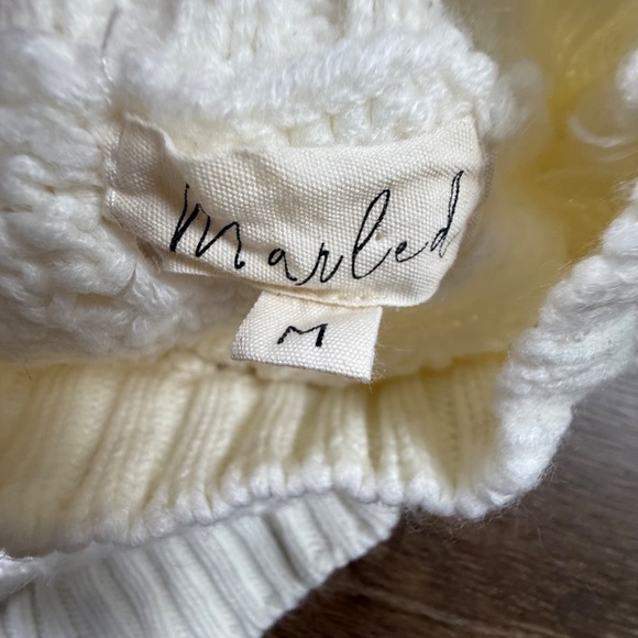 Marled Cream Cropped Sweater Vest Textured Size M Warm Fall Winter - Picture 2 of 9